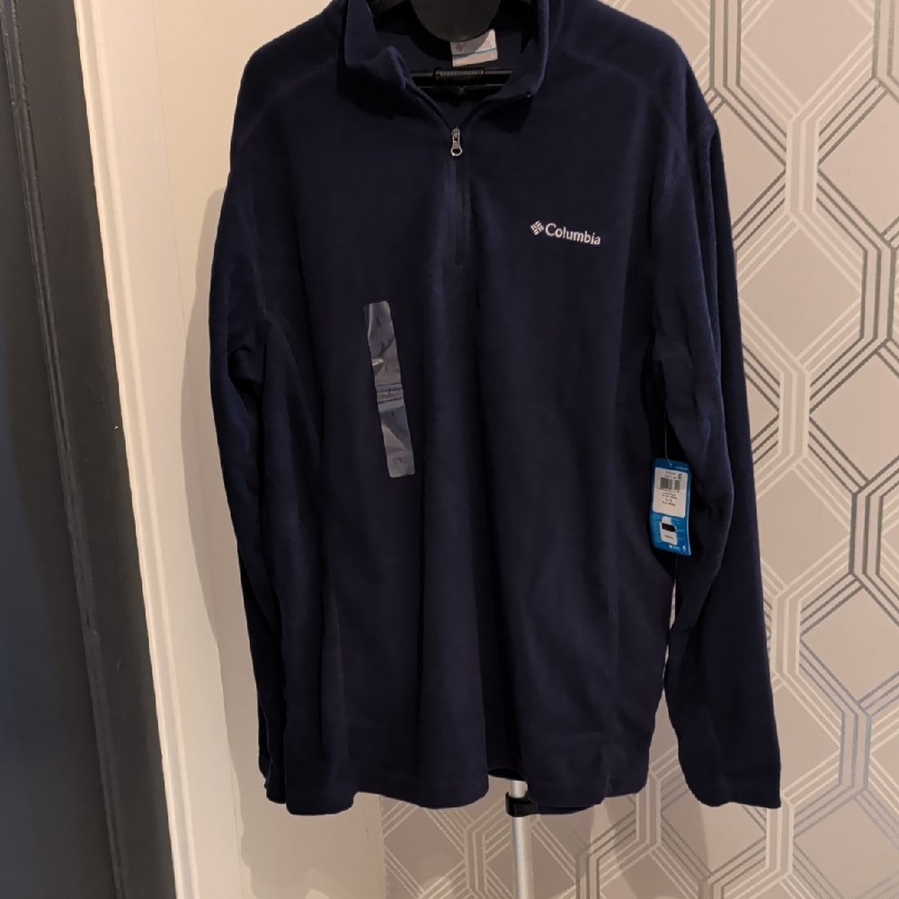 Columbia Men's Dark Blue Zip-Up Sweater
